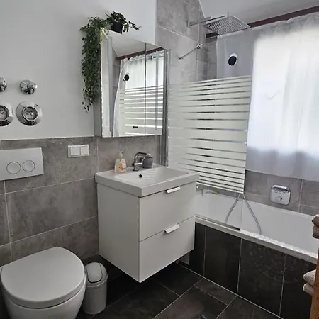 Im Schwarzwald Apartment Unterkirnach